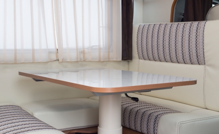 690B Dinette