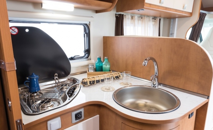 740i Kitchen