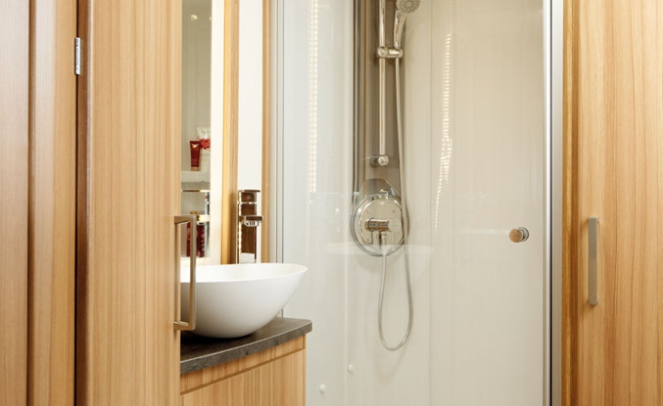 Lexon 640 Washroom