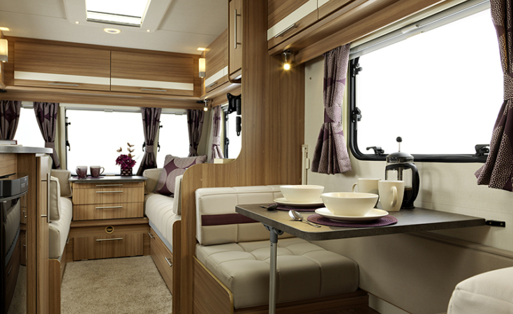 Quasar 524 Dinette
