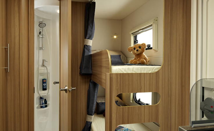 Quasar 586 Bunks